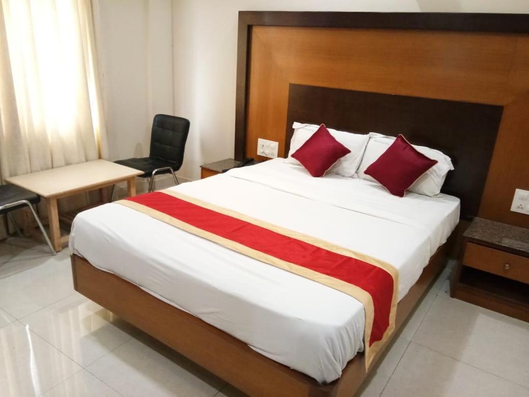 Hlvgrandinn Bangalore Buitenkant foto