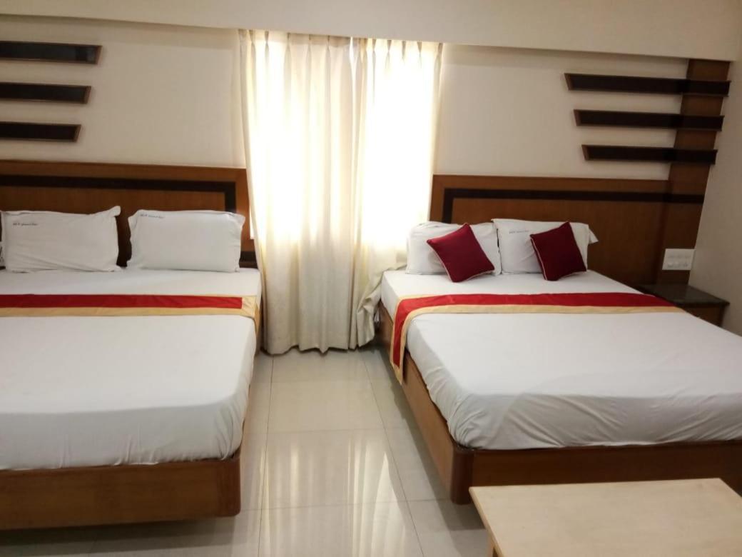 Hlvgrandinn Bangalore Buitenkant foto