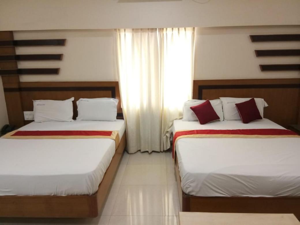 Hlvgrandinn Bangalore Buitenkant foto