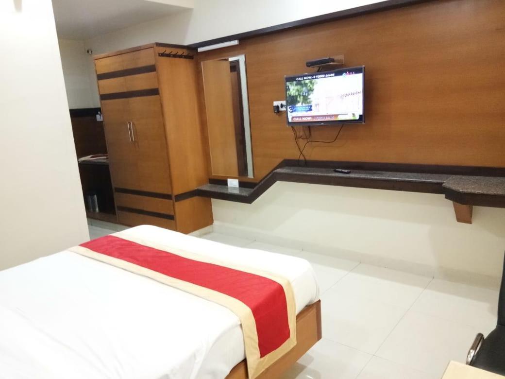 Hlvgrandinn Bangalore Buitenkant foto
