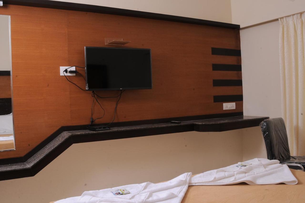 Hlvgrandinn Bangalore Buitenkant foto